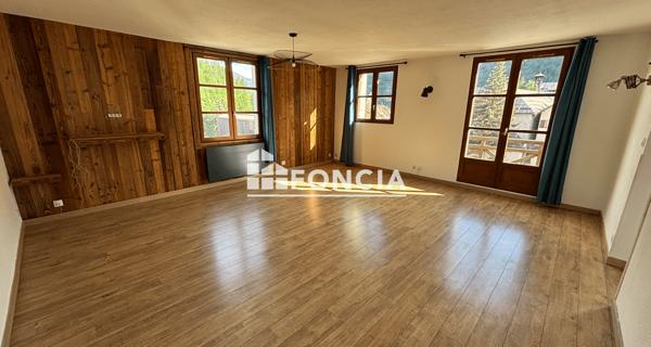 À vendre Appartement 4 pièces 105 m² - Allos 04260