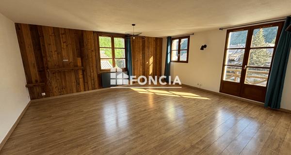 À vendre Appartement 4 pièces 105 m² - Allos 04260