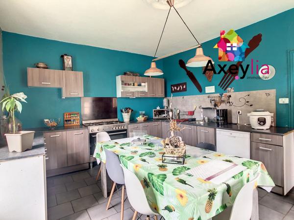 Pouilly-sous-Charlieu (42720) A VENDRE - SECTEUR POUILLY-SOUS-CHARLIEU- MAISON 5 CHAMBRES, TERRAIN 838M² ET GARAGE