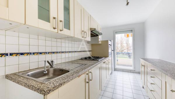 Appartement Roissy En Brie 3 pièce(s) 65 m2
