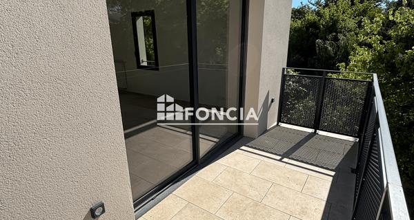 Location Appartement 3 pièces 80.8 m² - Saint-rémy-de-provence 13100