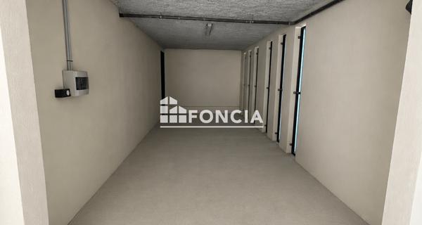 Location Appartement 3 pièces 80.8 m² - Saint-rémy-de-provence 13100