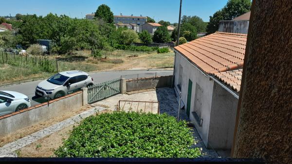 ROCHEFORT - Maison de 75 m²  - 3 chambres - garage - jardin
