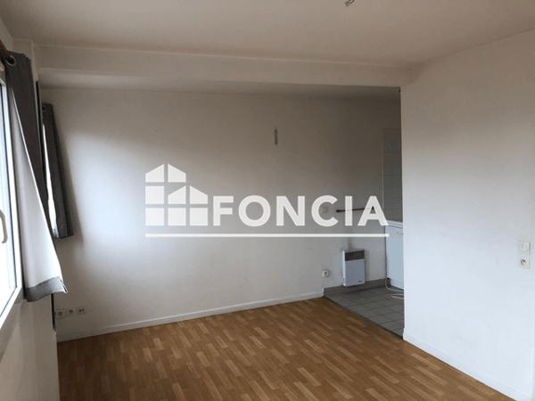 Location Studio 24.35 m² - 29 RUE AUBER Lille 59000
