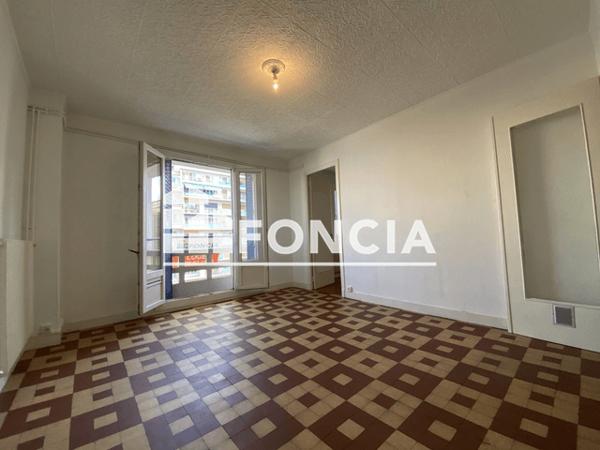 Location Appartement 3 pièces 45.31 m² - 61 BOULEVARD MARECHAL FOCH Grenoble 38000