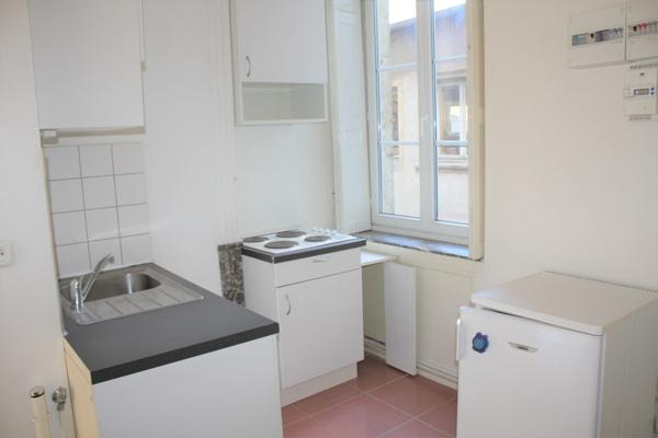 NANCY Place Carnot - T1 de caractère 34 m² - Vue dégagée - Disponible