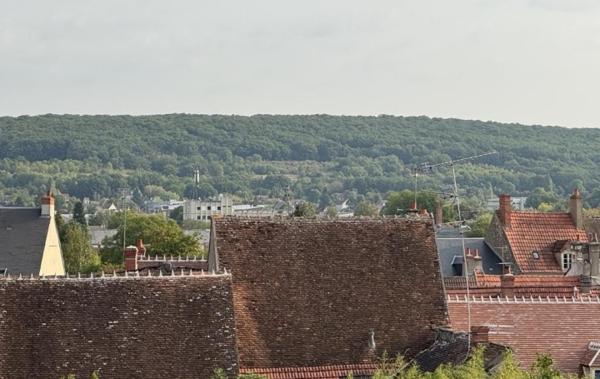 Vente Appartement P1 Avec parking Saint-amand-montrond   