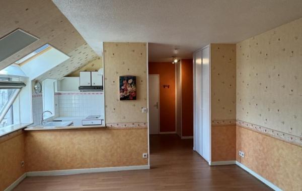 Vente Appartement P1 Avec parking Saint-amand-montrond   