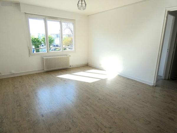 Appartement à vendre à Reims dans la Marne (51100), ref : 021/2051   
RUE DE ROUBAIX