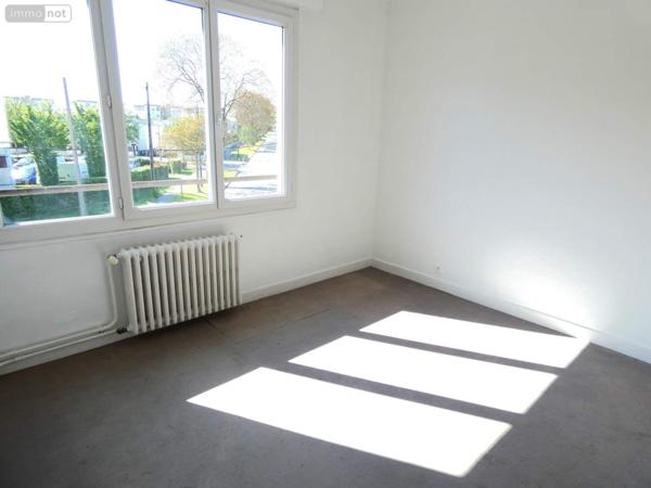 Appartement à vendre à Reims dans la Marne (51100), ref : 021/2051   
RUE DE ROUBAIX