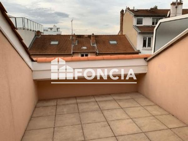 Location Appartement 5 pièces 119 m² - 34 AVENUE GENERAL FRERE Lyon 69008
