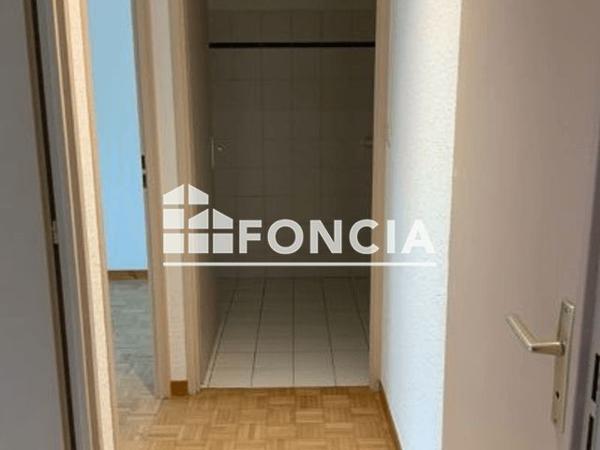 Location Appartement 5 pièces 119 m² - 34 AVENUE GENERAL FRERE Lyon 69008