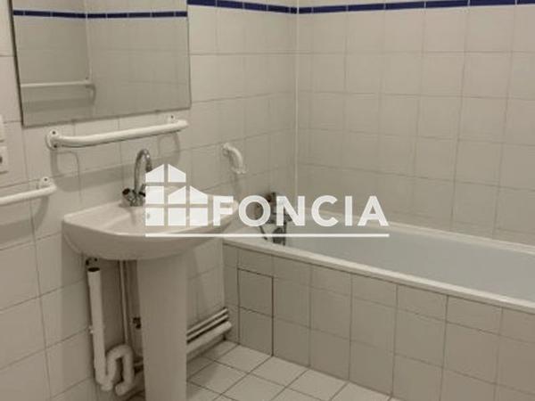 Location Appartement 5 pièces 119 m² - 34 AVENUE GENERAL FRERE Lyon 69008