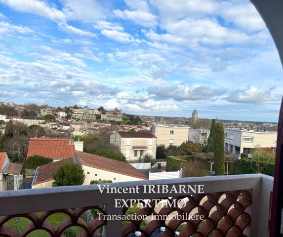 Saintes (17100) Maison des Années 30, 3 Chambres, Garage et Jardin - Saintes Centre Rive Gauche