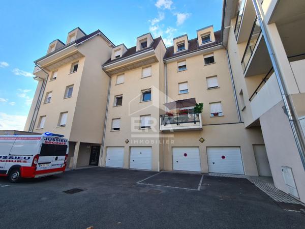 APPARTEMENT T4 + TERRASSE + GARAGE VALENTIGNEY CENTRE