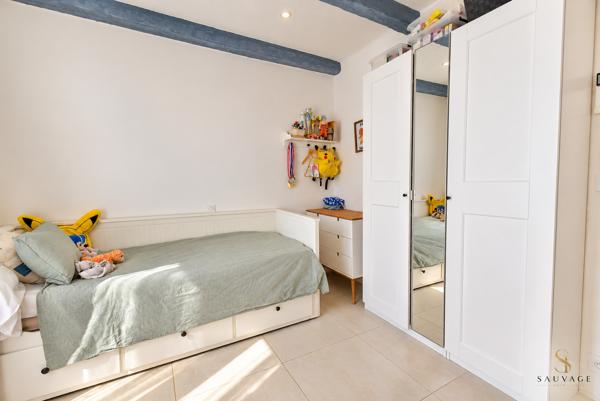 Maison 4 pièces de 120 m² avec jardin de 700 m², calme et verdure
