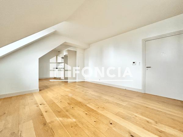 Location Appartement 2 pièces 46 m² - Metz 57000
