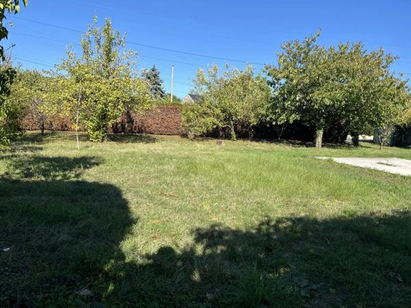 3676NB - Vente Terrain LA MENITRE