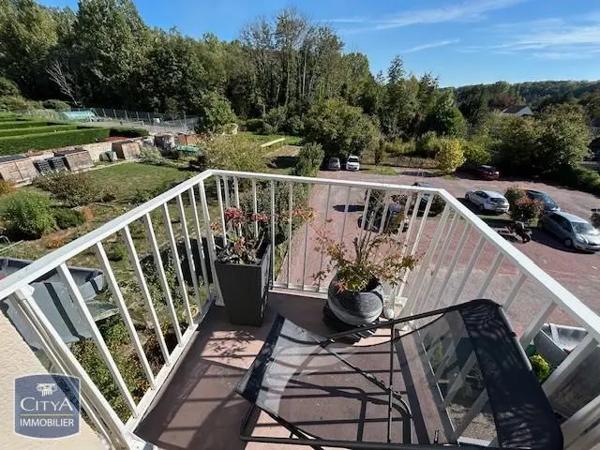 Appartement à louer 1 pièce 23.28m² Épernon (28230)