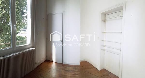 Maison a fort potentiel-Profession libérale-Assistante maternelle-Studio étudiant