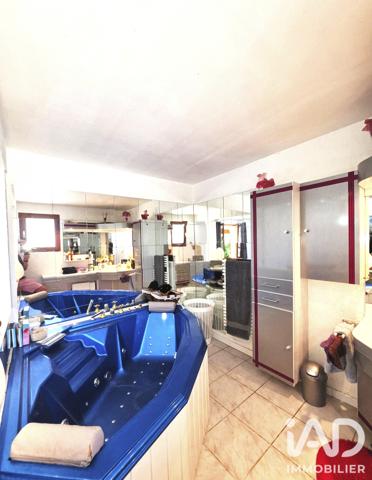 Maison à vendre 6 pièces 200 m² Allonzier-la-Caille
