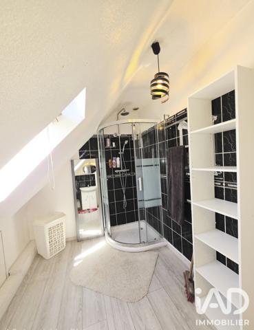 Maison à vendre 6 pièces 200 m² Allonzier-la-Caille