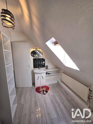 Maison à vendre 6 pièces 200 m² Allonzier-la-Caille