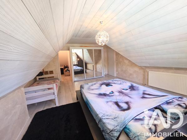 Maison à vendre 6 pièces 200 m² Allonzier-la-Caille