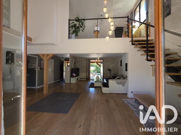 Maison à vendre 6 pièces 200 m² Allonzier-la-Caille