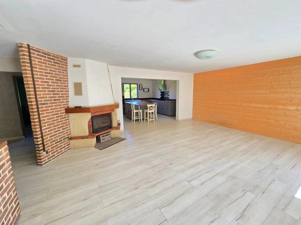 LA CAPELLE (02) - 🏡 Vente maison individuelle semi-plain-pied 182 m² avec 6 chambres, garage 🚗 et terrain ☘️