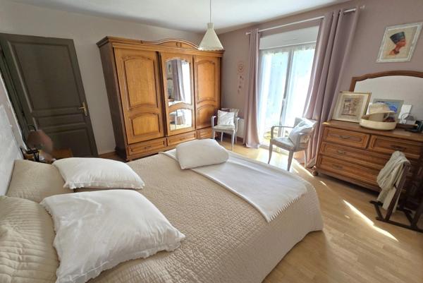 LA CAPELLE (02) - 🏡 Vente maison individuelle semi-plain-pied 182 m² avec 6 chambres, garage 🚗 et terrain ☘️