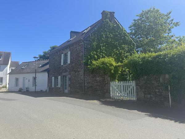 Maison à vendre à Plounévez-Quintin (22110) - Côtes-d'Armor