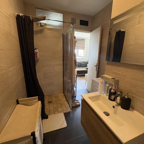 Appartement
         2 pièces
        - 35 m² Exclusivité 110 000 € *