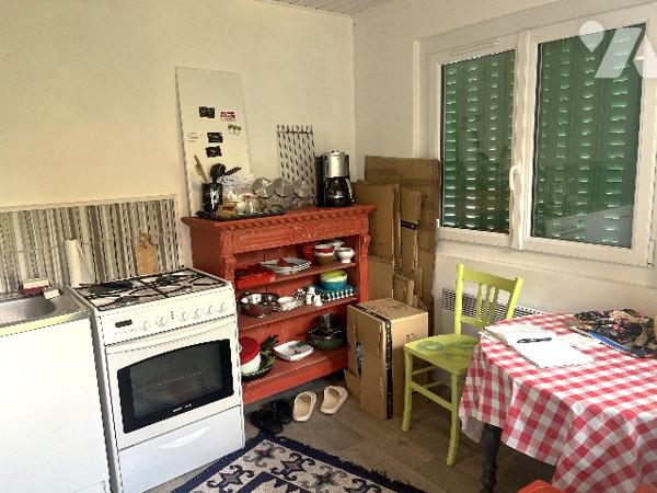 SAINT-GENIX-SUR-GUIERS - Maison 4 pièces de 83 m²