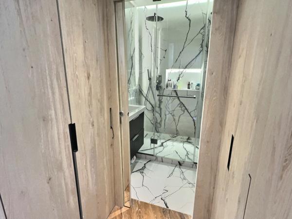 Appartement à vendre 4 pièces 80 m² NEUILLY SUR SEINE (92) QUARTIER SABLONS