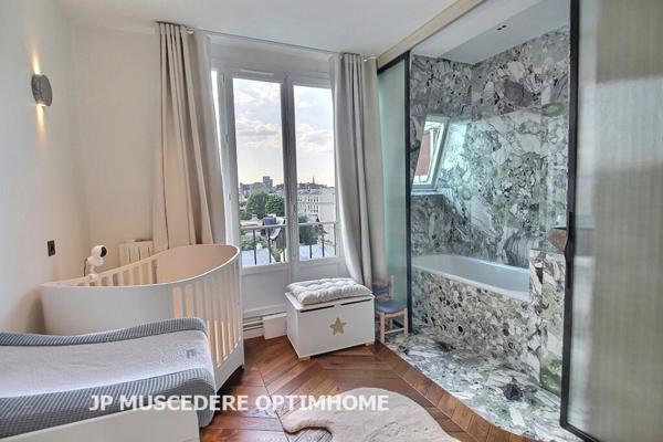 Appartement à vendre 4 pièces 80 m² NEUILLY SUR SEINE (92) QUARTIER SABLONS