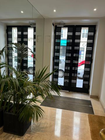 Appartement à vendre 4 pièces 80 m² NEUILLY SUR SEINE (92) QUARTIER SABLONS