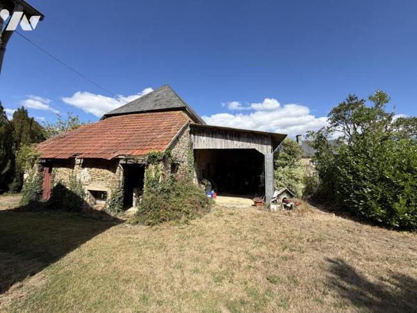 Très belle maison en pierre avec dépendances sur 1ha59 de terre libre.