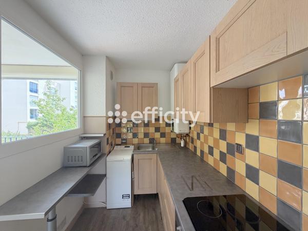 Appartement
         2 pièces
        - 40 m² Exclusivité 160 000 € *