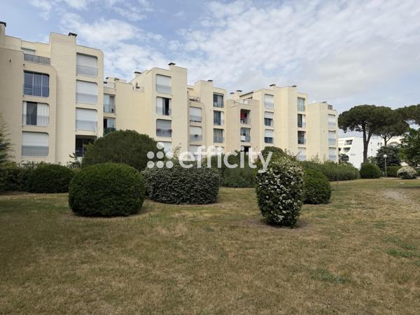 Appartement
         2 pièces
        - 40 m² Exclusivité 160 000 € *