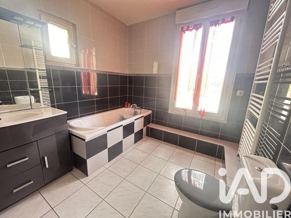 Maison à vendre 5 pièces 153 m² Aulnay-sous-Bois