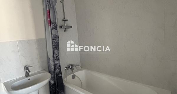 Location Appartement 2 pièces 41.37 m² - Goussainville 95190