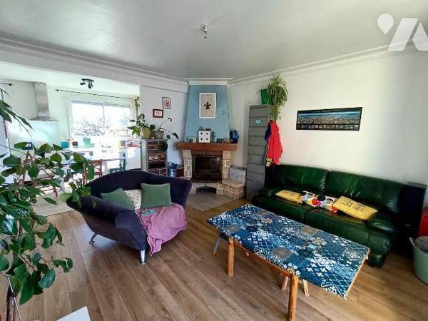 SEULEMENT CHEZ TRENTE CINQ NOTAIRES - en plein coeur du centre-ville et au calme, vous ferez to...