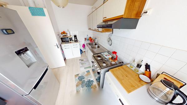 Maison de plain pied , 2 chambres, garage jardin