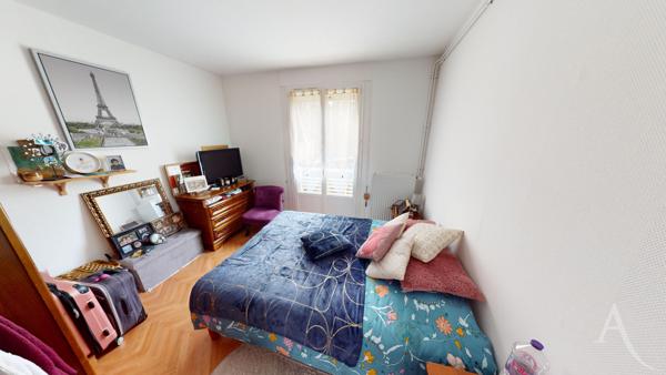 Maison de plain pied , 2 chambres, garage jardin