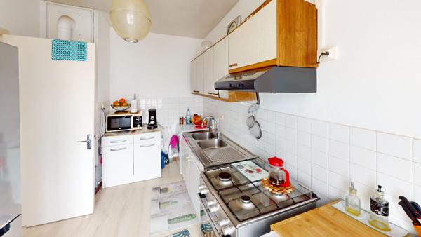 Maison de plain pied , 2 chambres, garage jardin