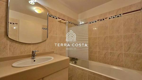 Bayonne – Quartier Foch/Arènes – Appartement 101 m² – Terrasse et garage
