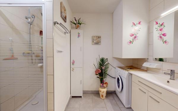 Appartement à vendre    3 pièces •  Neuf-Brisach