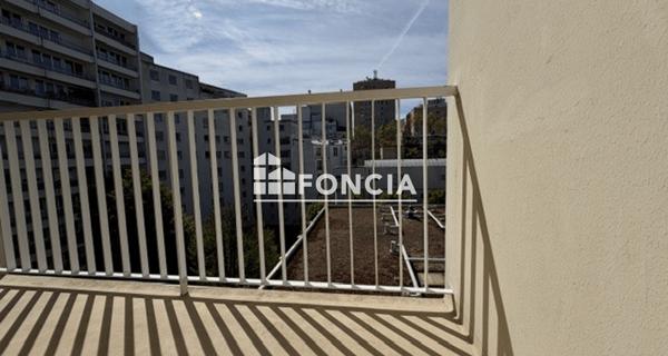 À vendre Studio 22.68 m² - Paris 75020