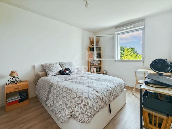 Appartement 2 pièces à vendre à Vitrolles - Lumineux et récent